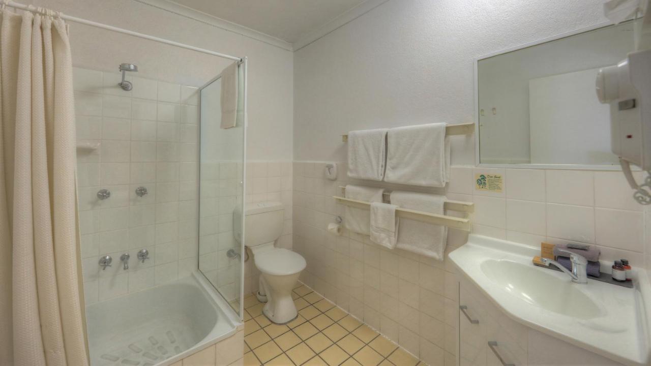 Cousins Motor Inn Инверелл Экстерьер фото